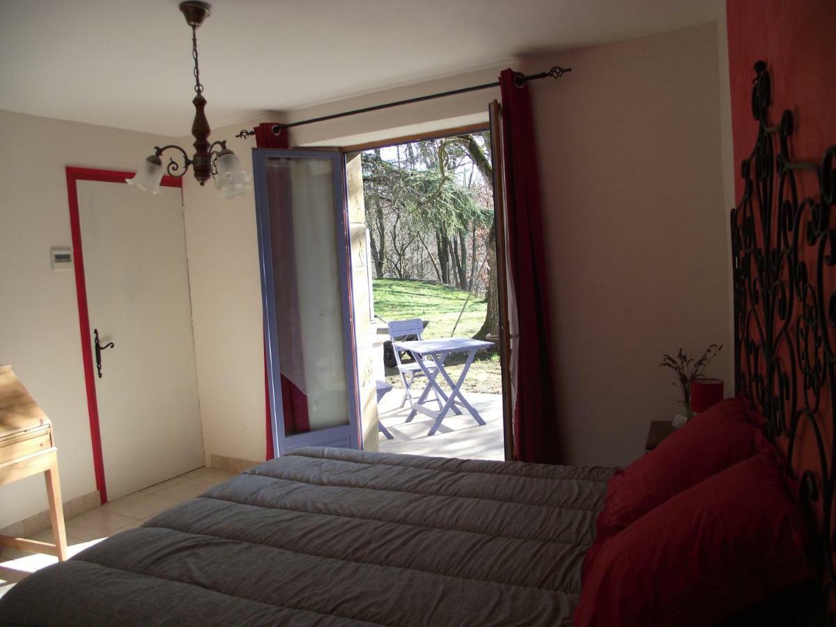 Domaine Des Cigales, Chambre D'Hotes Saint-Martin-d'Aout Exterior foto
